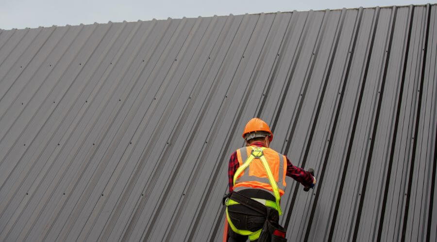 Professional residential roofers in Oto, IA